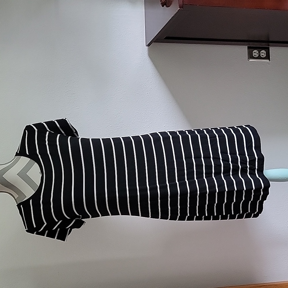 Liz Lange maternity dress